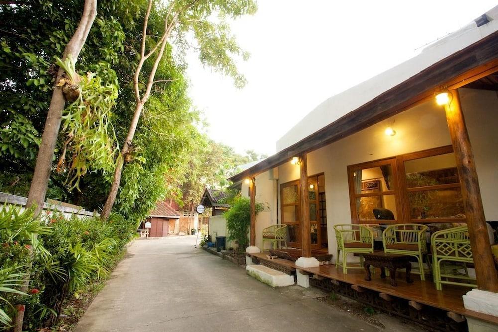 Hotel Siri Lampang Exterior foto